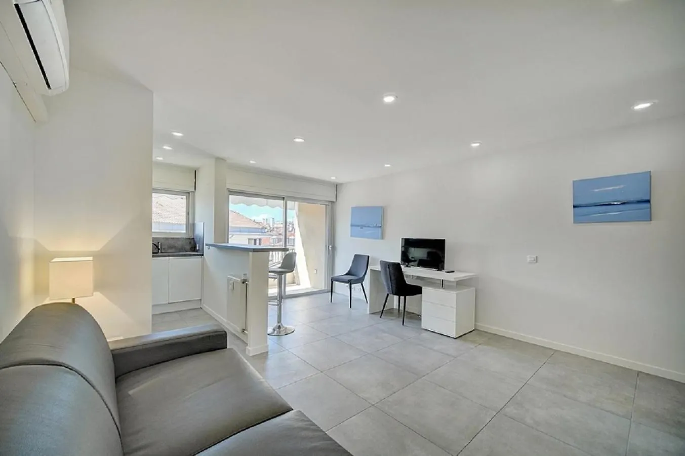Apartment Studio Moderne Renove 2Min Croisette A0B166 Cannes France